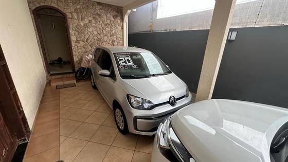 VOLKSWAGEN UP 1.0 MPI TOTAL FLEX 4P MANUAL